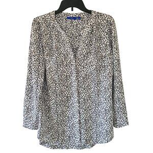 Apt 9 Leopard Print V-Neck Blouse Womens Size M Long Sleeve Pockets Career